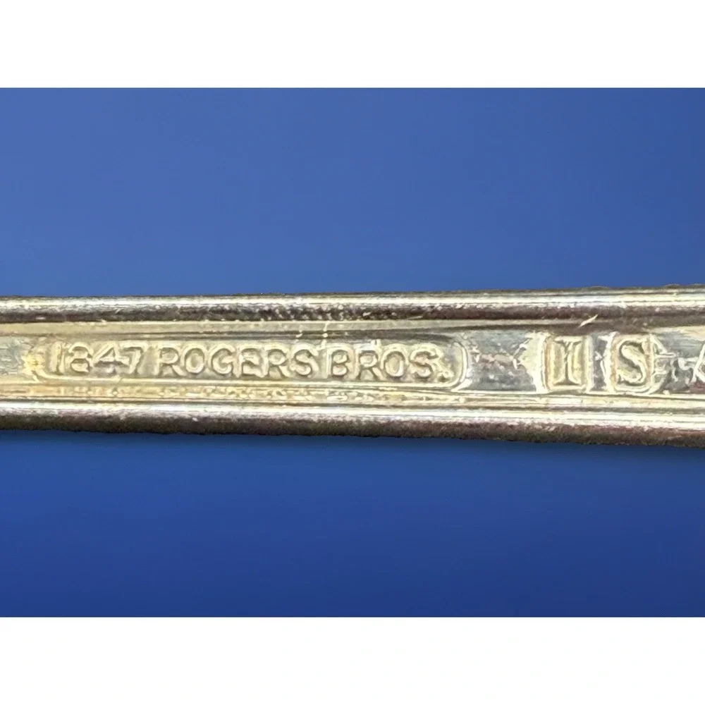 VTG 1847 Rogers Bros ETERNALLY YOURS Salad Forks Set of 4 Silverplate 6.75